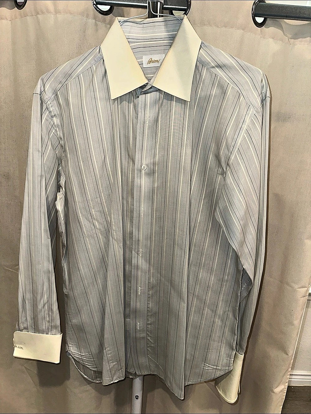 Brioni Men's Striped Button Down Shirt in Blue & White Size 42/16.5